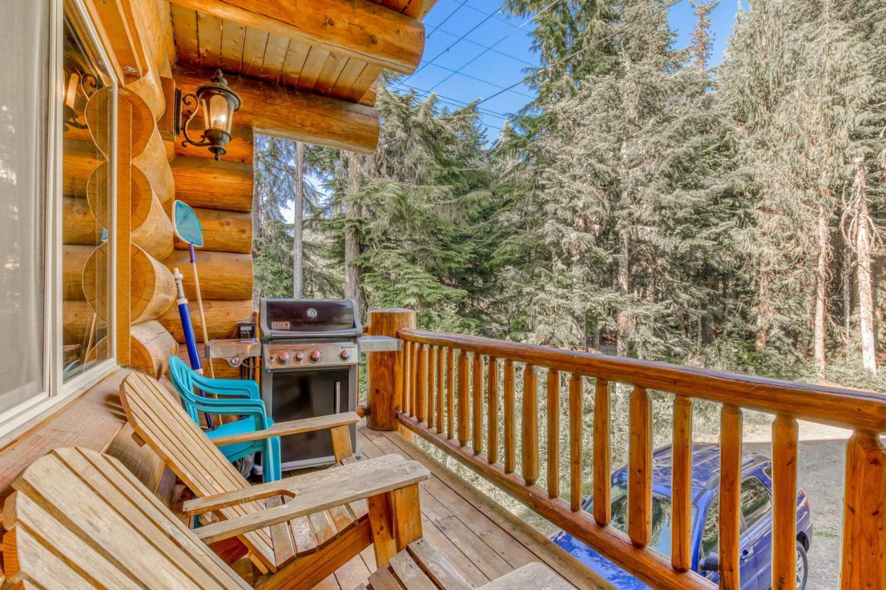 Skiing Bear Chalet กัฟเวิร์นเมนท์แคมป์ ภายนอก รูปภาพ