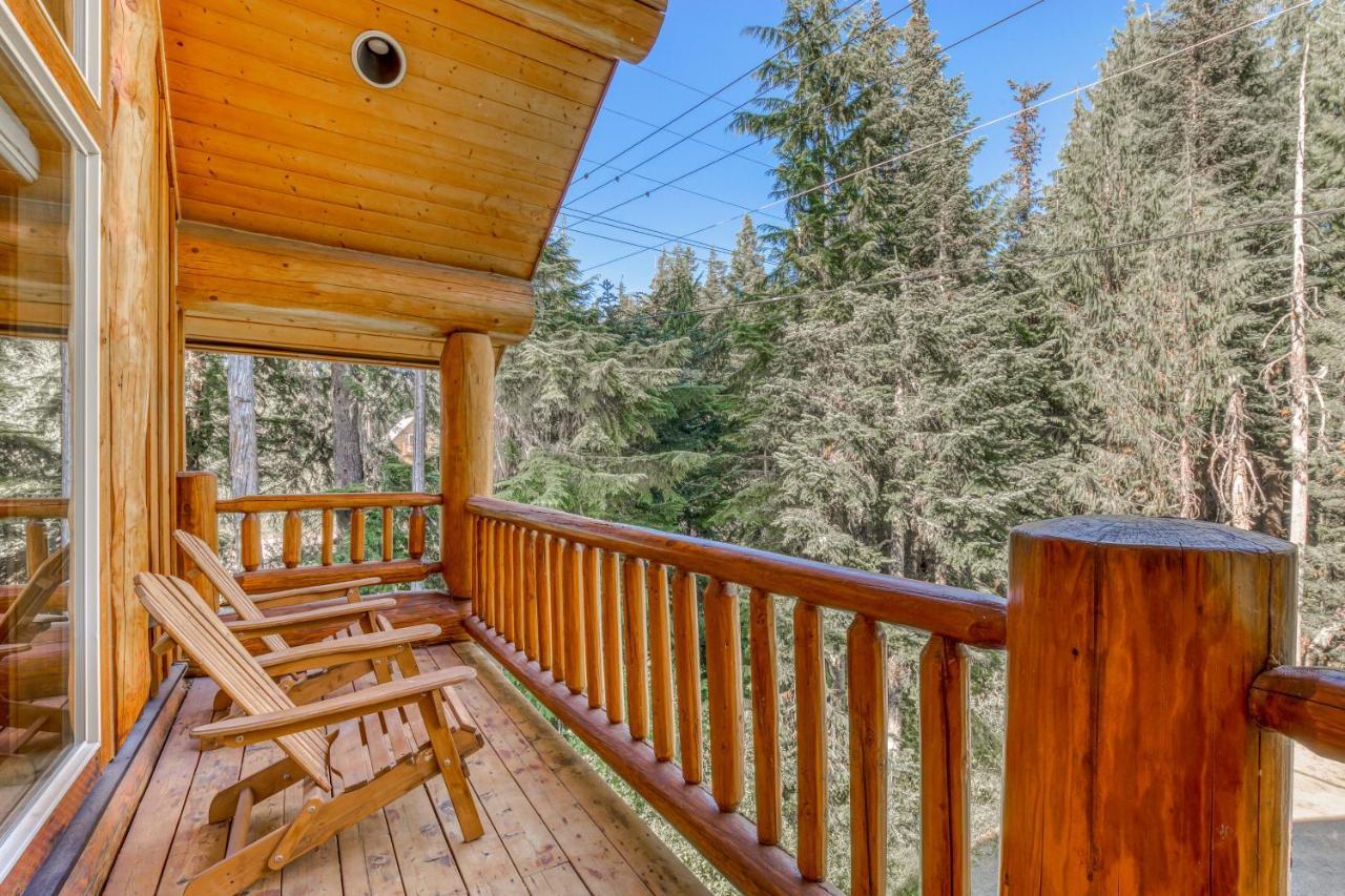 Skiing Bear Chalet กัฟเวิร์นเมนท์แคมป์ ภายนอก รูปภาพ
