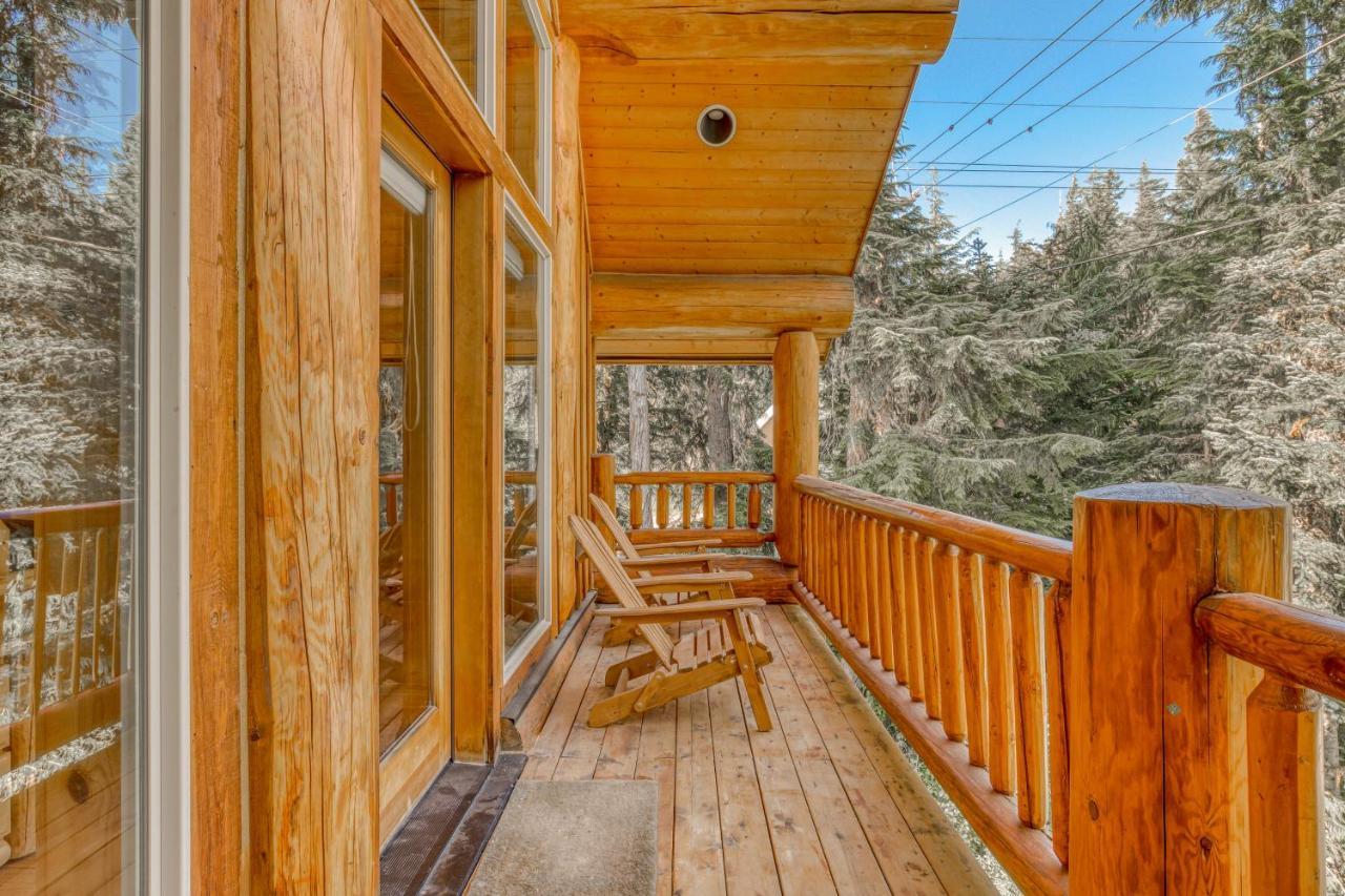 Skiing Bear Chalet กัฟเวิร์นเมนท์แคมป์ ภายนอก รูปภาพ